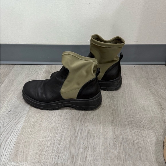 Anthropologie Angel Alarcon Boots Alder Stretch Ankle Platform in Green - Picture 6 of 10